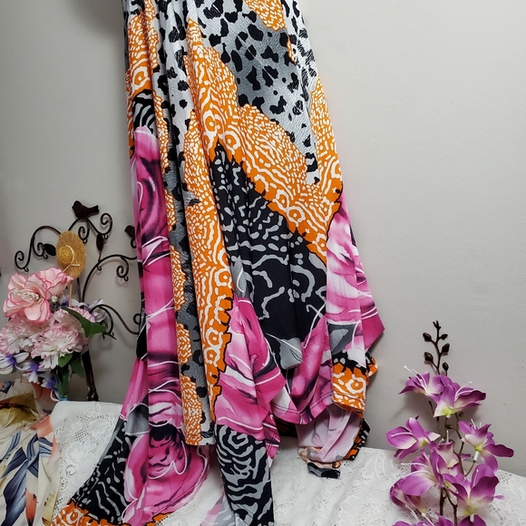 Beautiful Asymmetrical Midi Dress - Picture 5 of 10